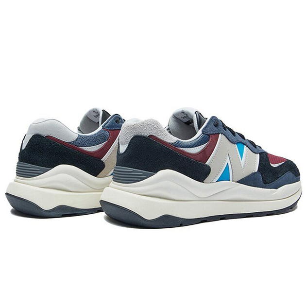New Balance 5740
