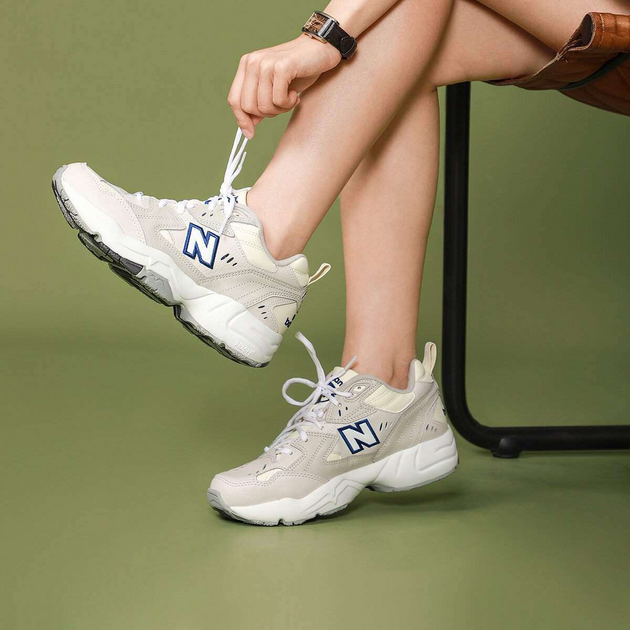 New Balance 6086