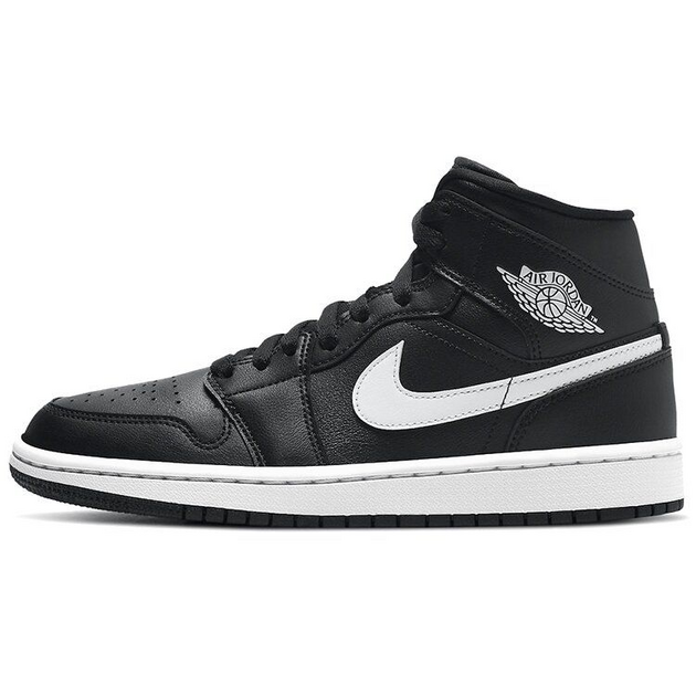 Air Jordan 1 Mid BlackWhite