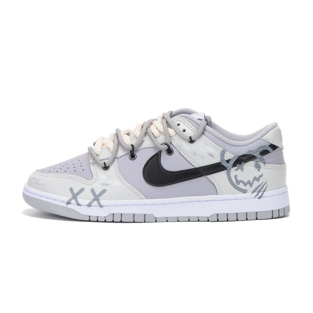 Nike Dunk Low Retro Vibe