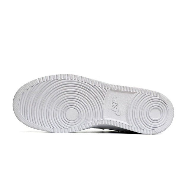 Nike Court Borough Low