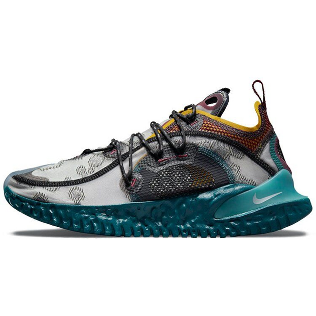 Nike ISPA Black