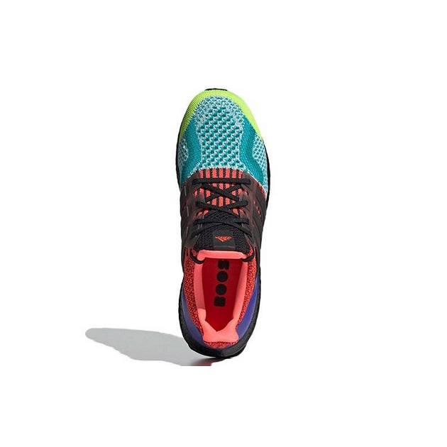 Adidas UltraBoost DNA