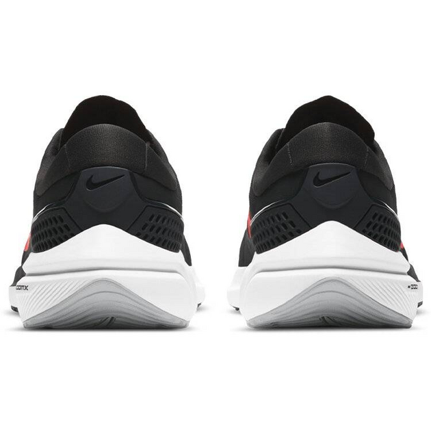 Nike Air Zoom Vomero 15