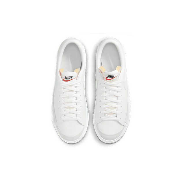 Nike Blazer Low 77
