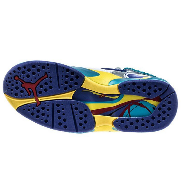 Air Jordan 8