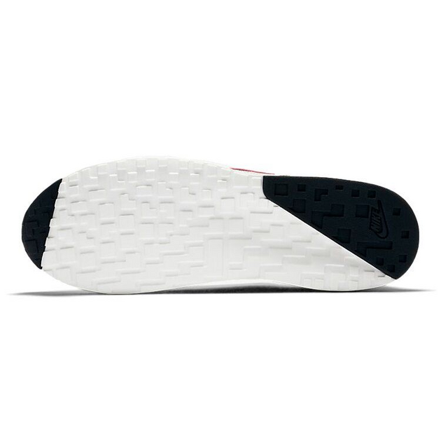 Nike Pantheos