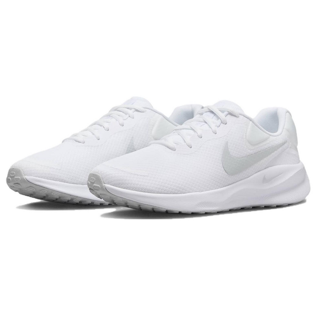 Nike Revolution 7