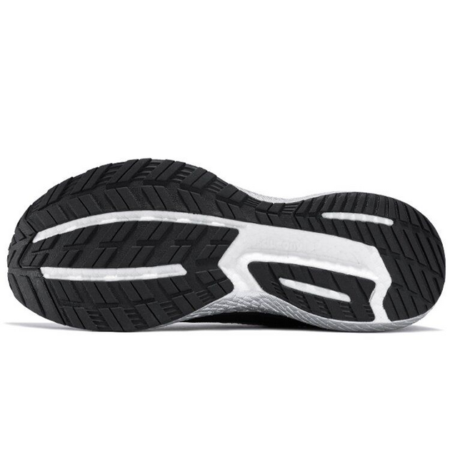 Saucony TRiumph 18