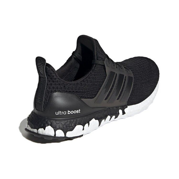 Adidas UltraBoost DNA