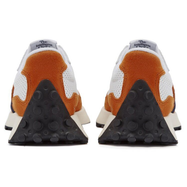 New Balance 327