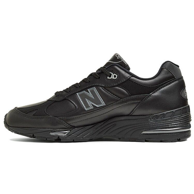 New Balance 991