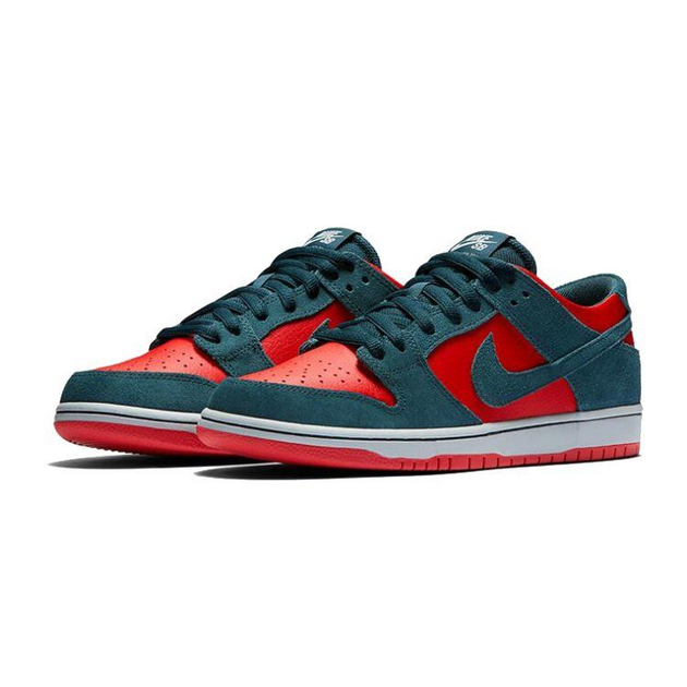 Nike Dunk SB Reverse Shark