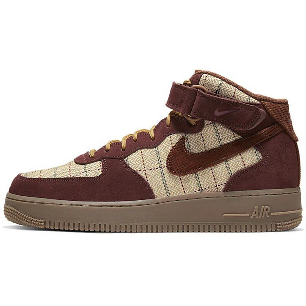 Nike Air Force 1 07 LV8