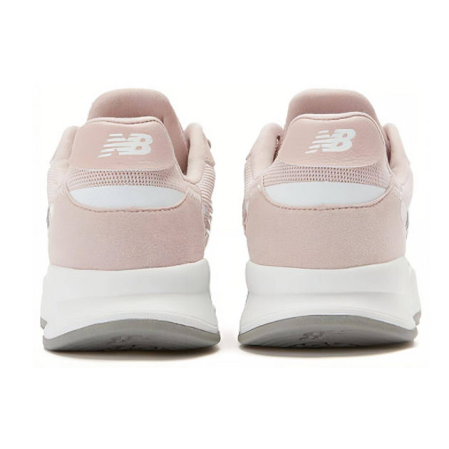 New Balance 1100