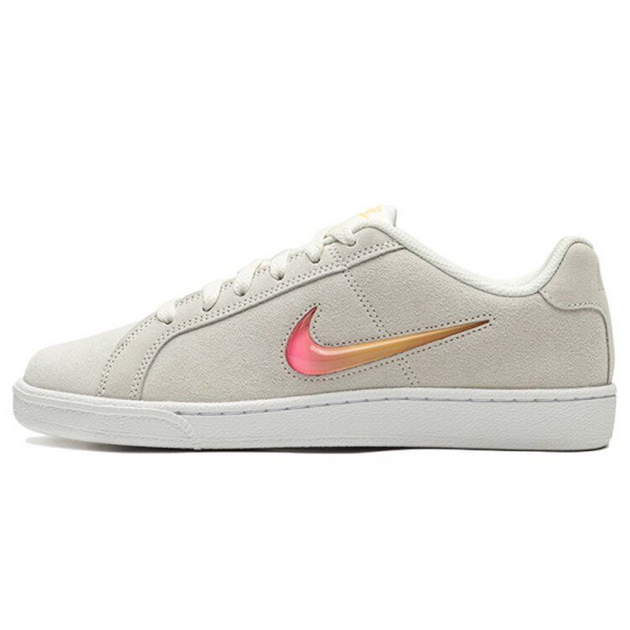 Nike Court Royale