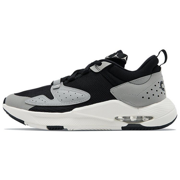 Air Jordan Cadence