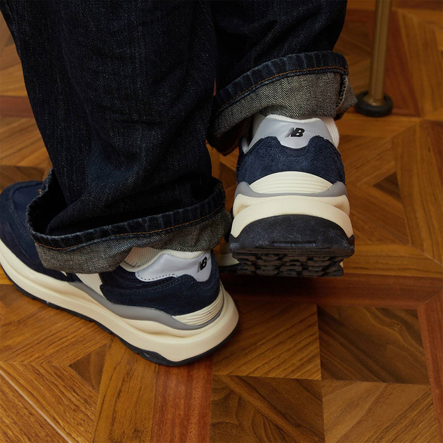 New Balance 5740