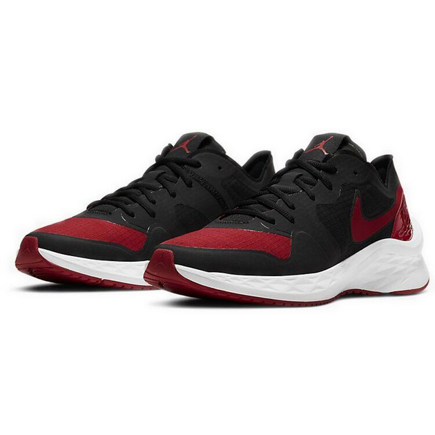 Jordan Zoom 85 Runner