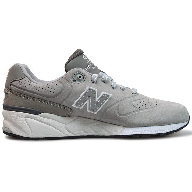 New Balance 999