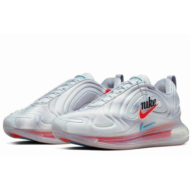 Nike Air Max 720 Pride