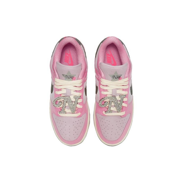 Nike Dunk Low LX Hot Punch and Pink Foam barbie