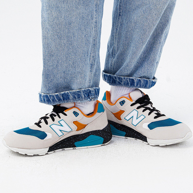 New Balance 580