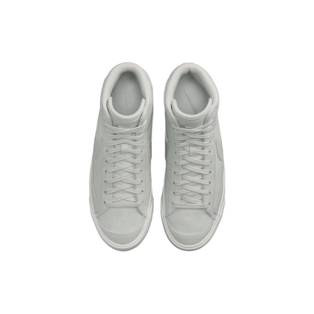 Nike Blazer 77 LX Photon Dust