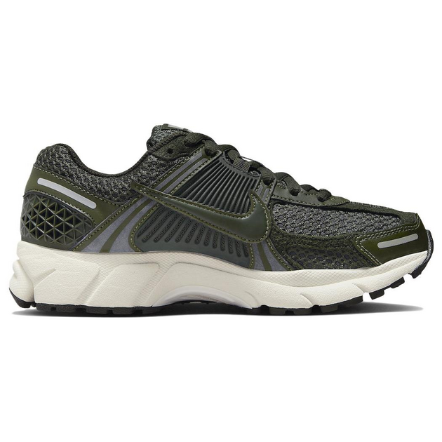 Nike Air Zoom Vomero 5