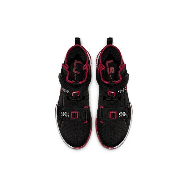 Nike Zoom Soldier 13 SFG 13