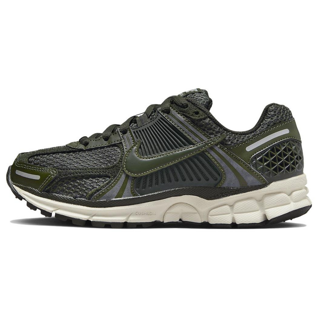 Nike Air Zoom Vomero 5