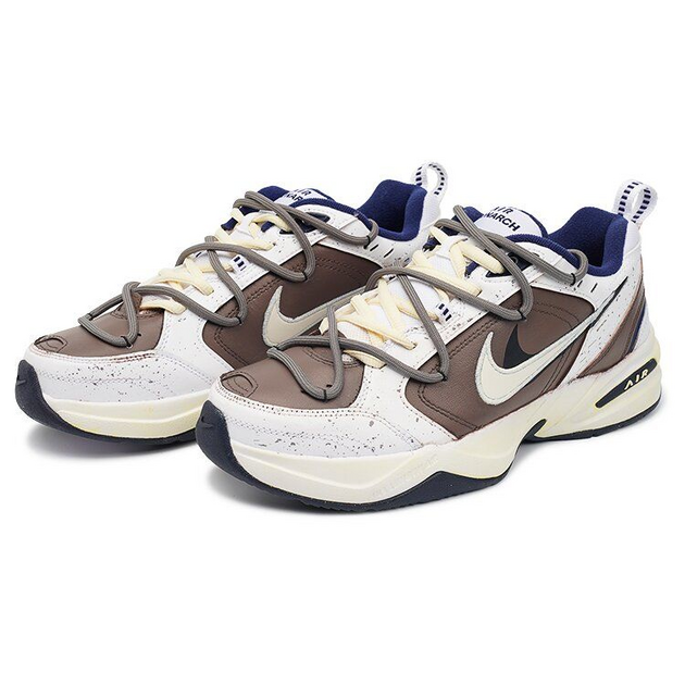Nike Air Monarch 4
