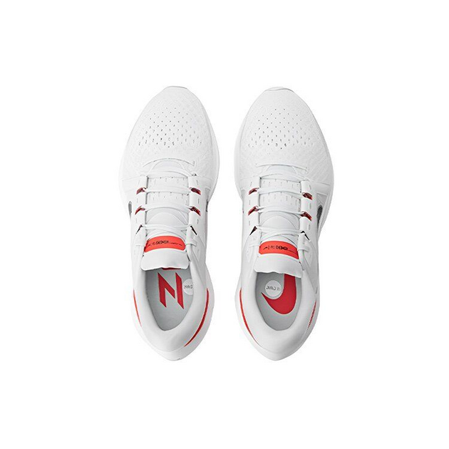 Nike Air Zoom Vomero 16