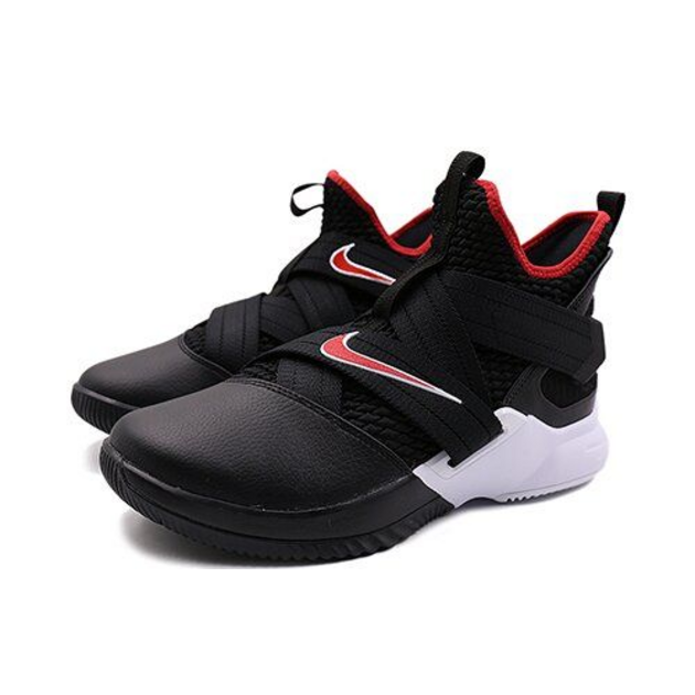 Nike Zoom Soldier 12 EP