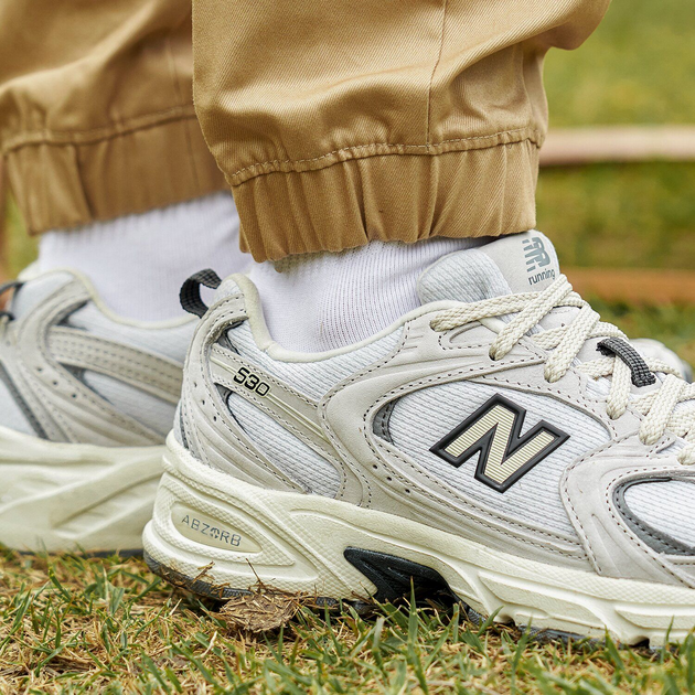 New Balance 530