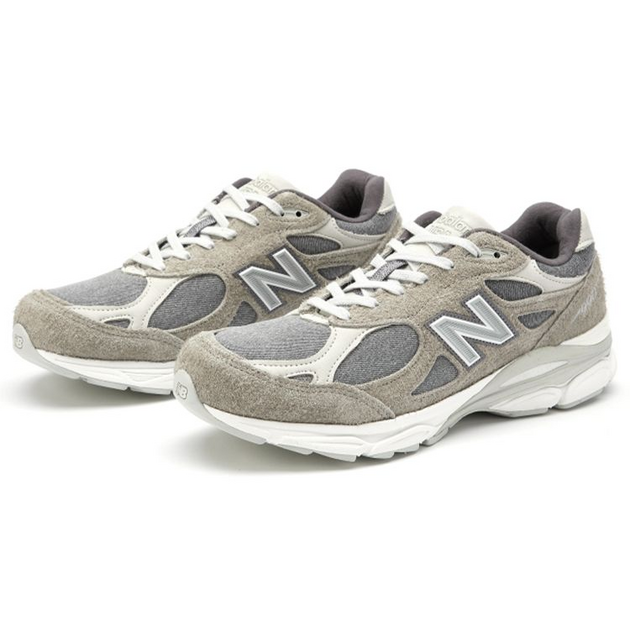Levis x New Balance 990 V3