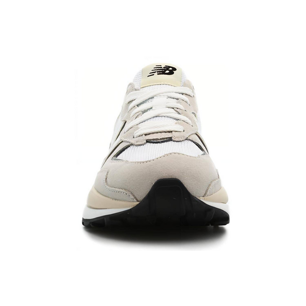 New Balance 5740