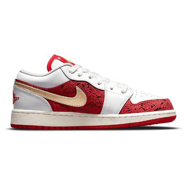 Jordan Low Se Spades GS