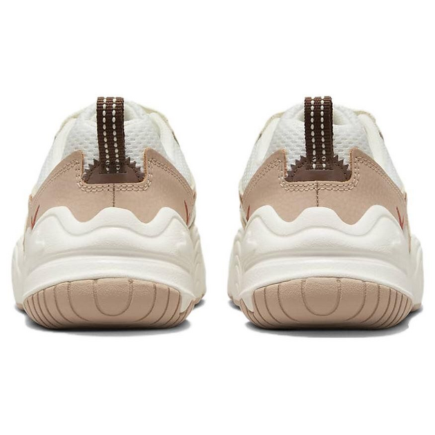 Nike Tech Hera