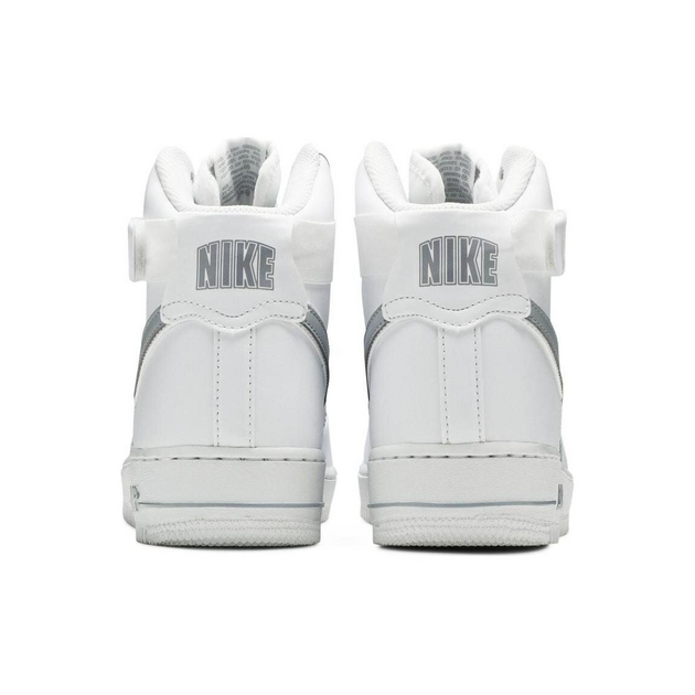 Nike Air Force 1 07
