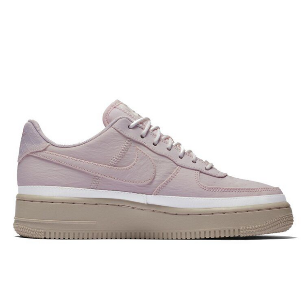 Nike Air Force 1 07