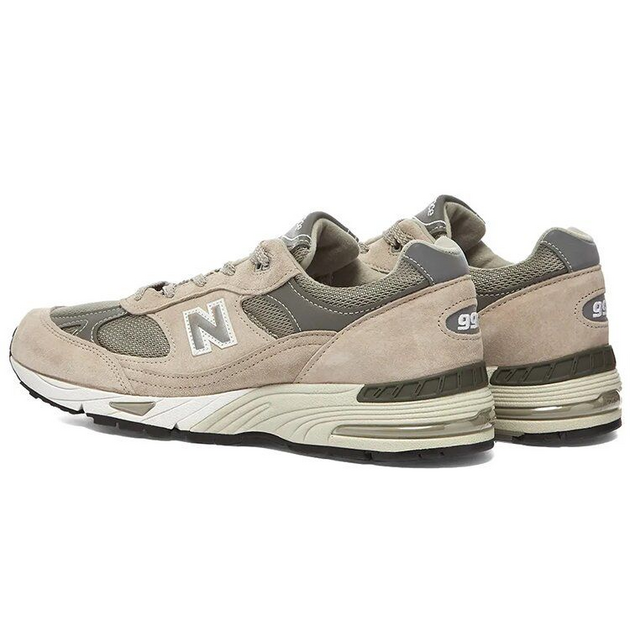 New Balance 991