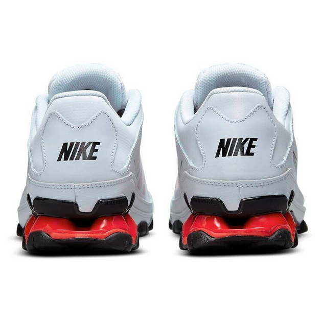 Nike Reax 8 TR