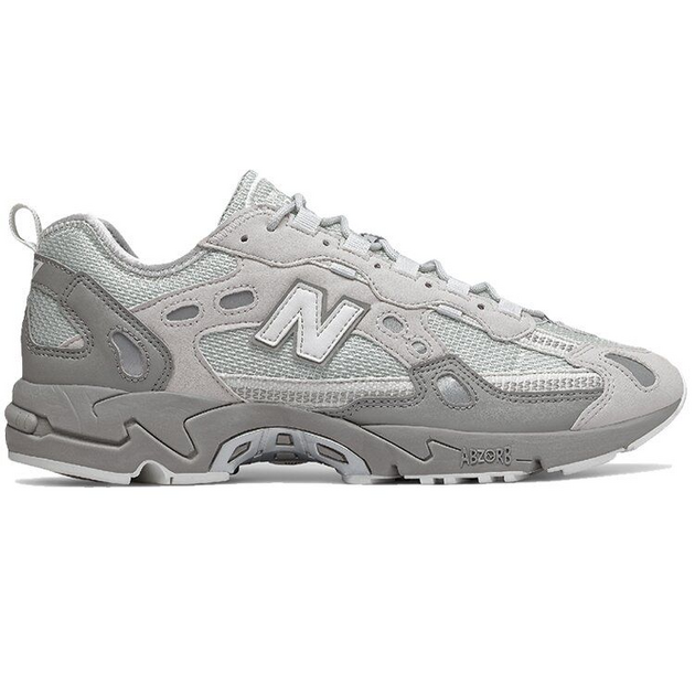 New Balance 827