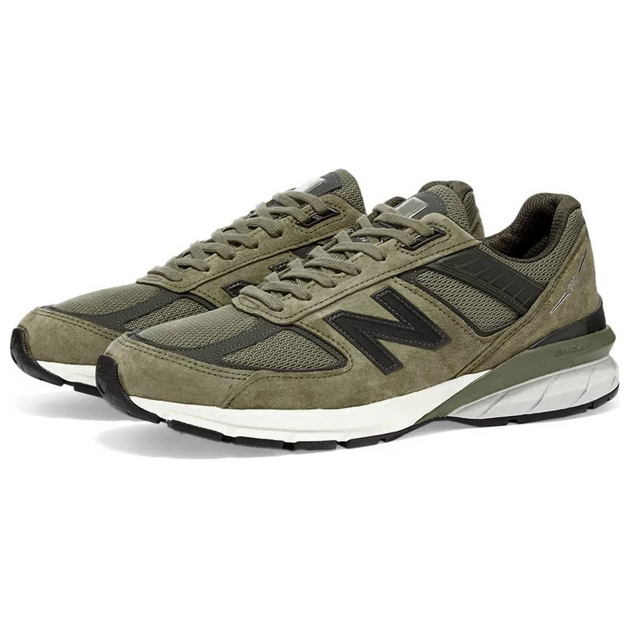 New Balance 990 V5