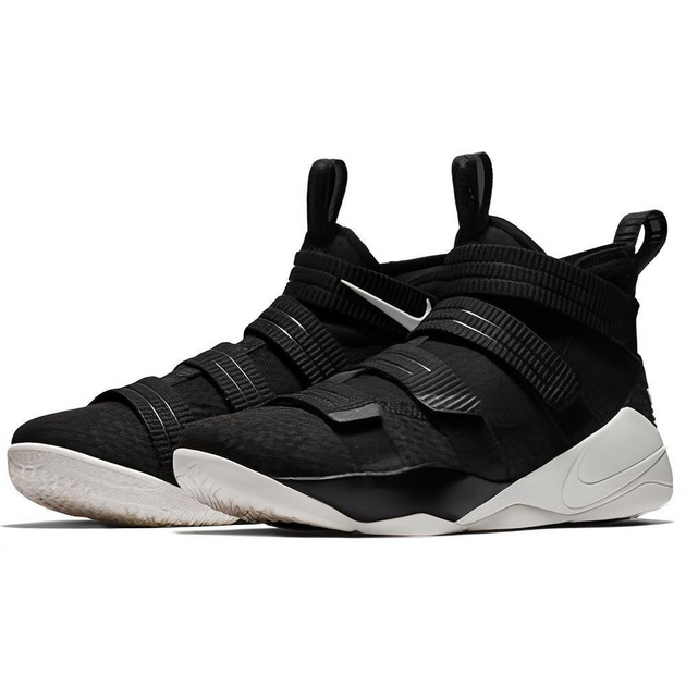 Nike Zoom Soldier 11 XI SFG 11