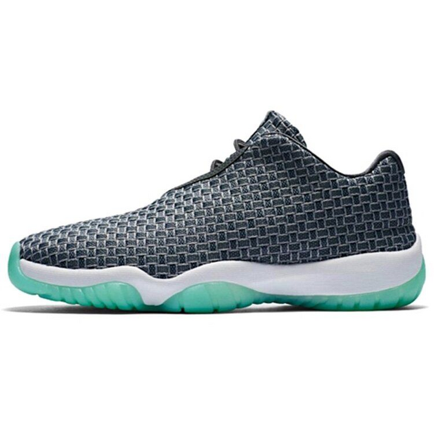 Jordan Future Low