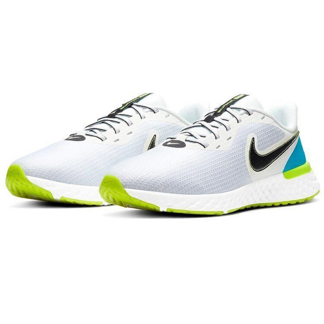 Nike Revolution 5 EXT