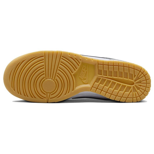 Nike Dunk Grey Gum