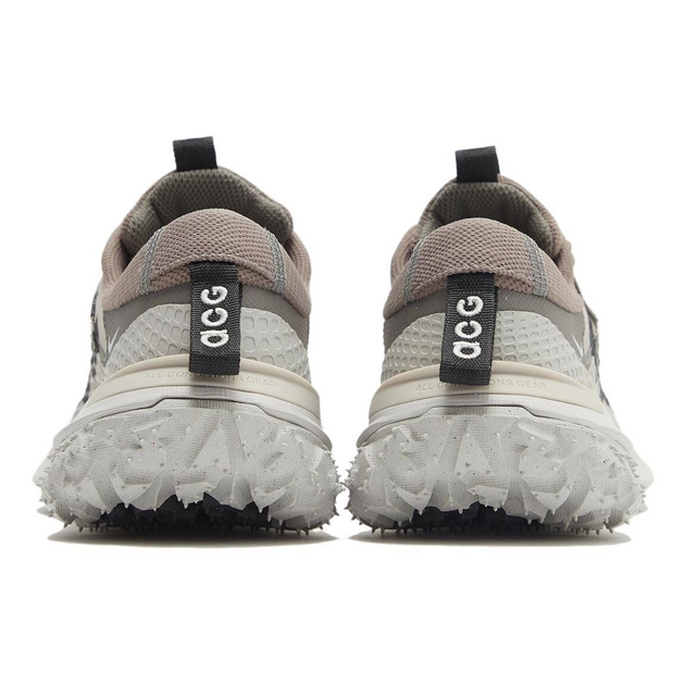 Nike ACG Mountain Fly Low 2